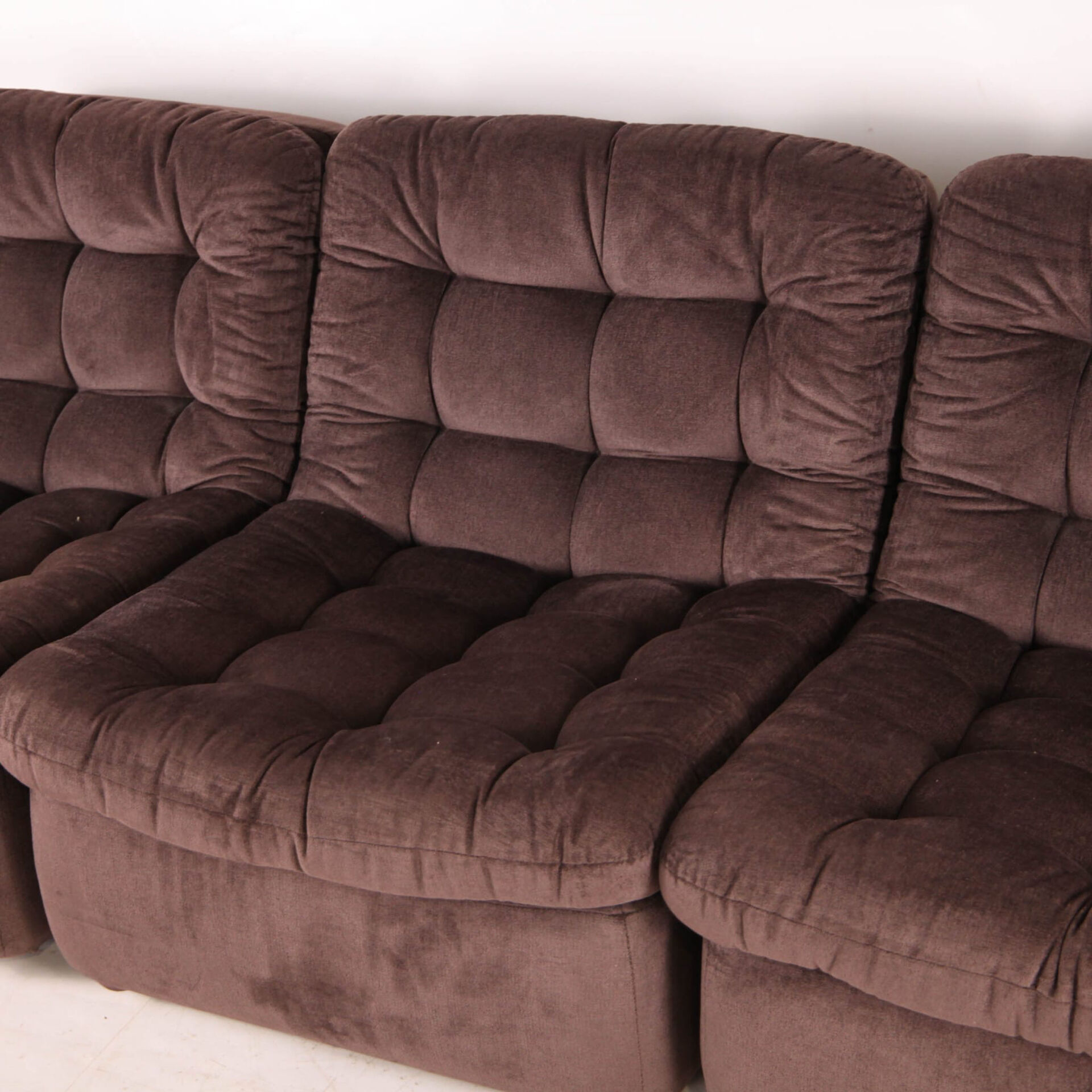Modular fabric sofa