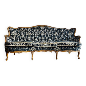 retro vintage baroque sofa