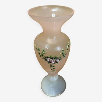 Pink and white opaline vase, art glassware of Toul, Countess Barbarat de Mazirot