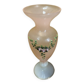 Pink and white opaline vase, art glassware of Toul, Countess Barbarat de Mazirot