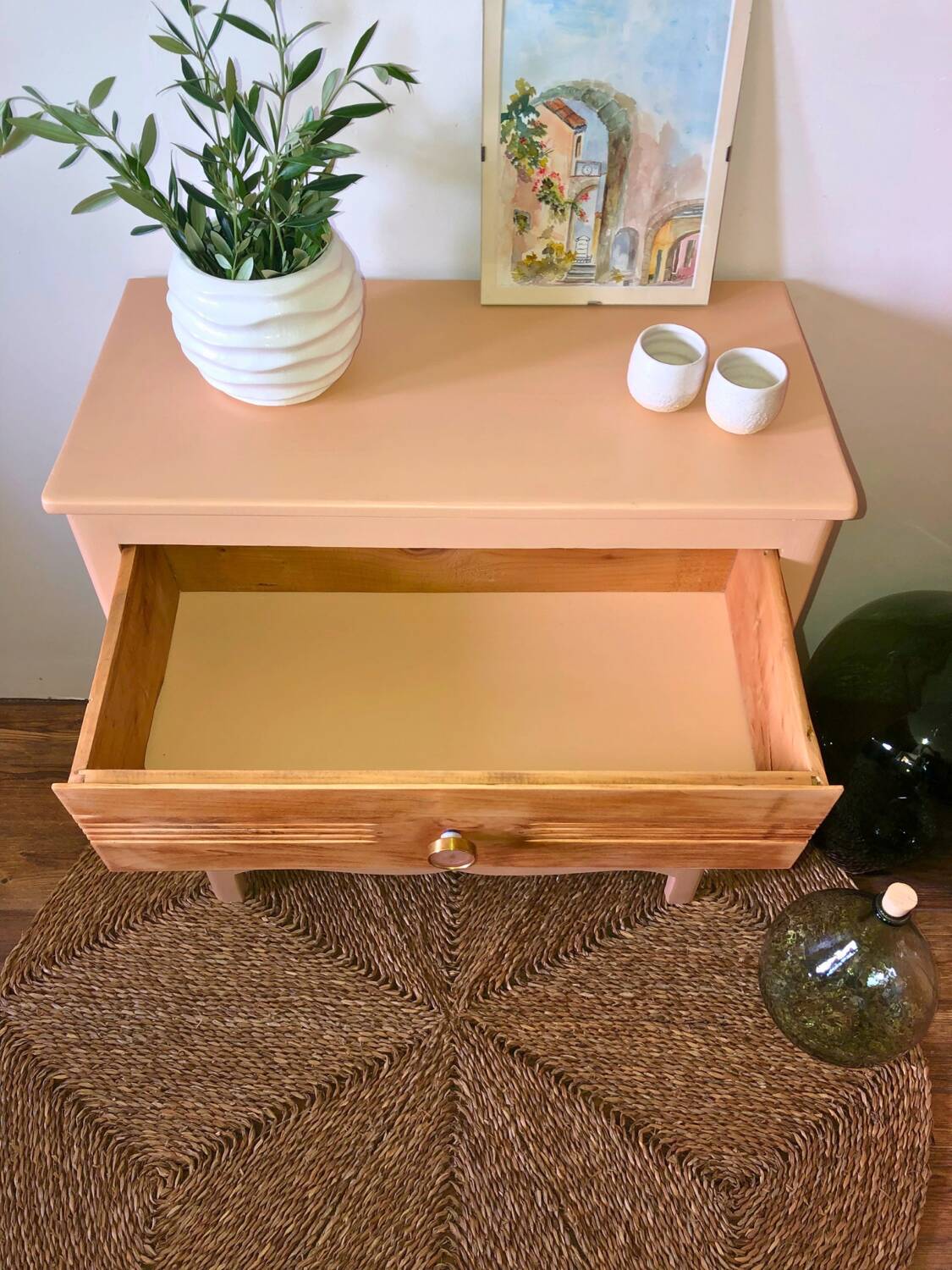 Vintage 1950s chest of drawers