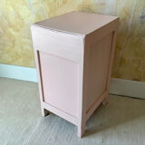 Bedside table