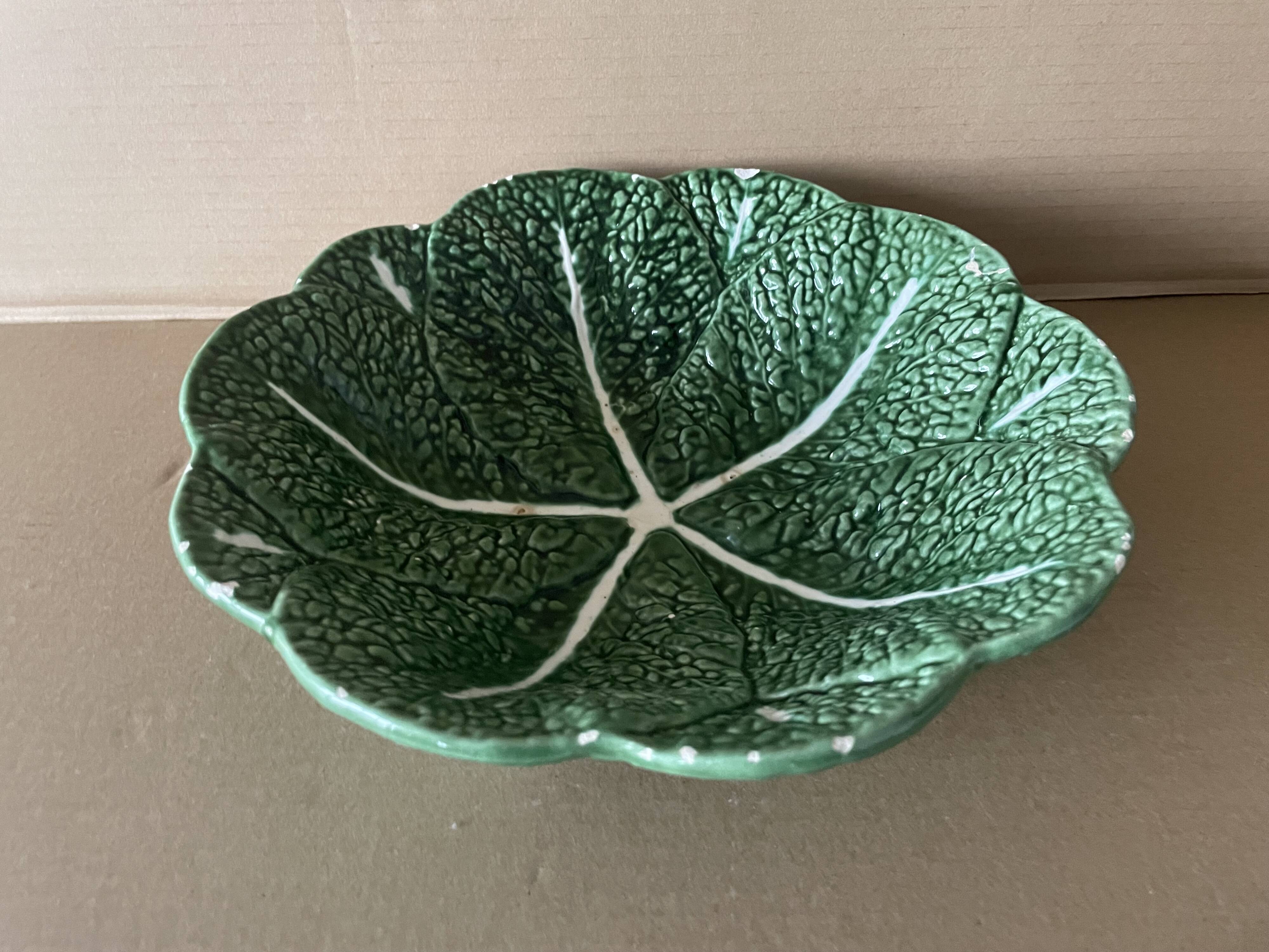 Plat ancien barbotine choux