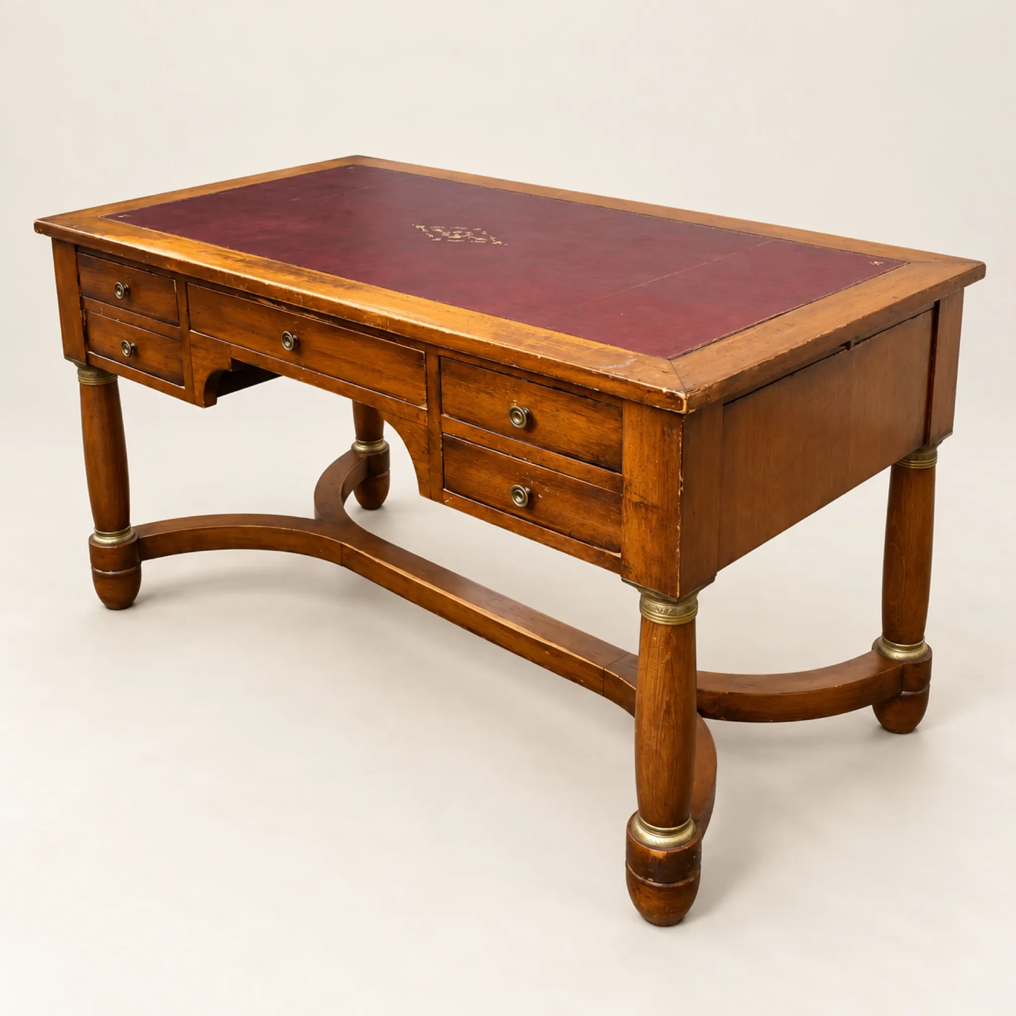French bureau from the 19th century, Empire style in mahogany, leather with extensions.