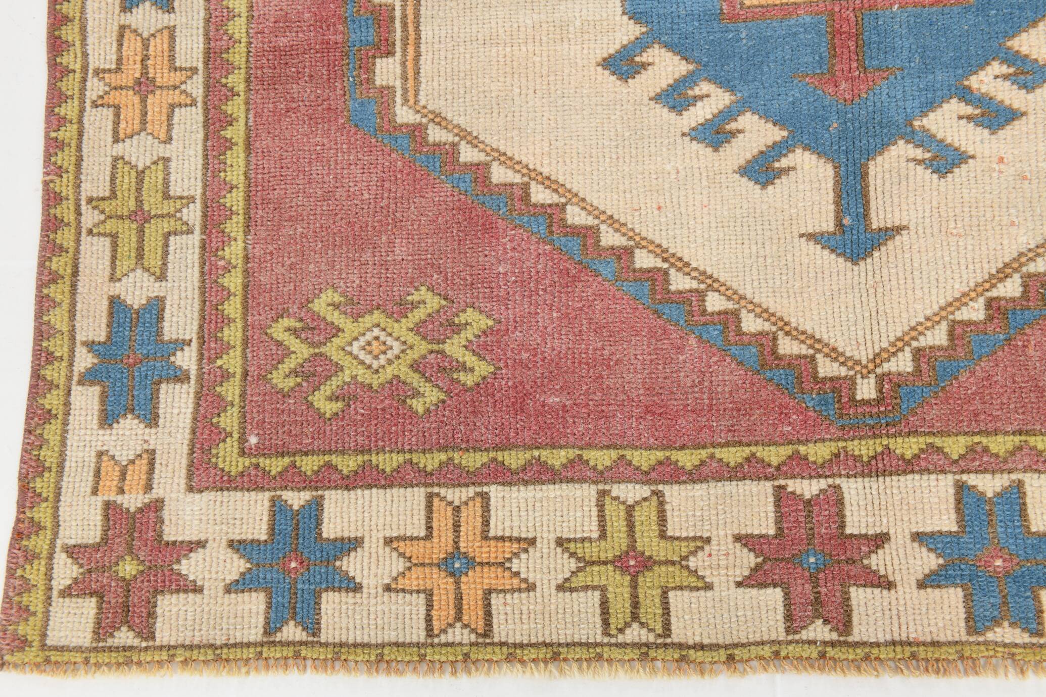 4x7 Burgundy & Beige Vintage Oushak Rug, 132x190Cm