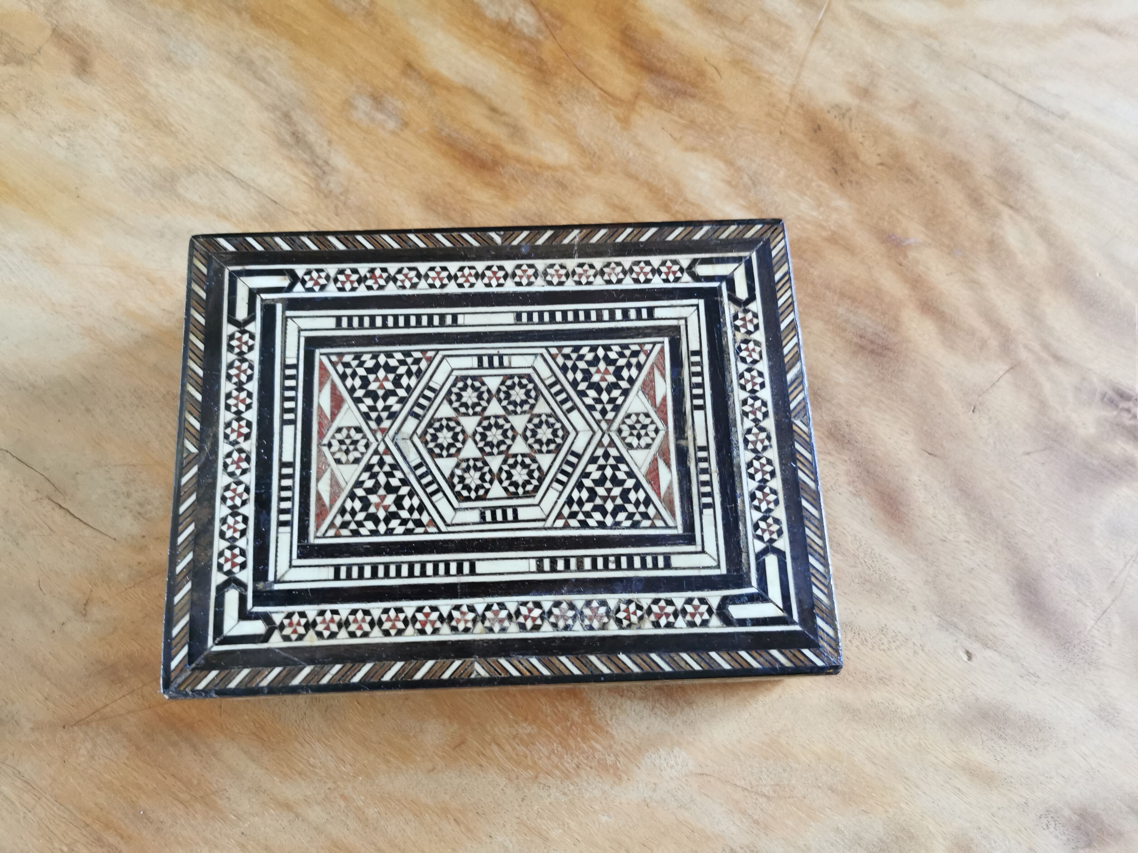 Old Syrian box wood and bone marquetry