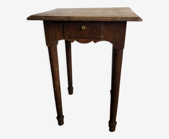 Table d’appoint rustique