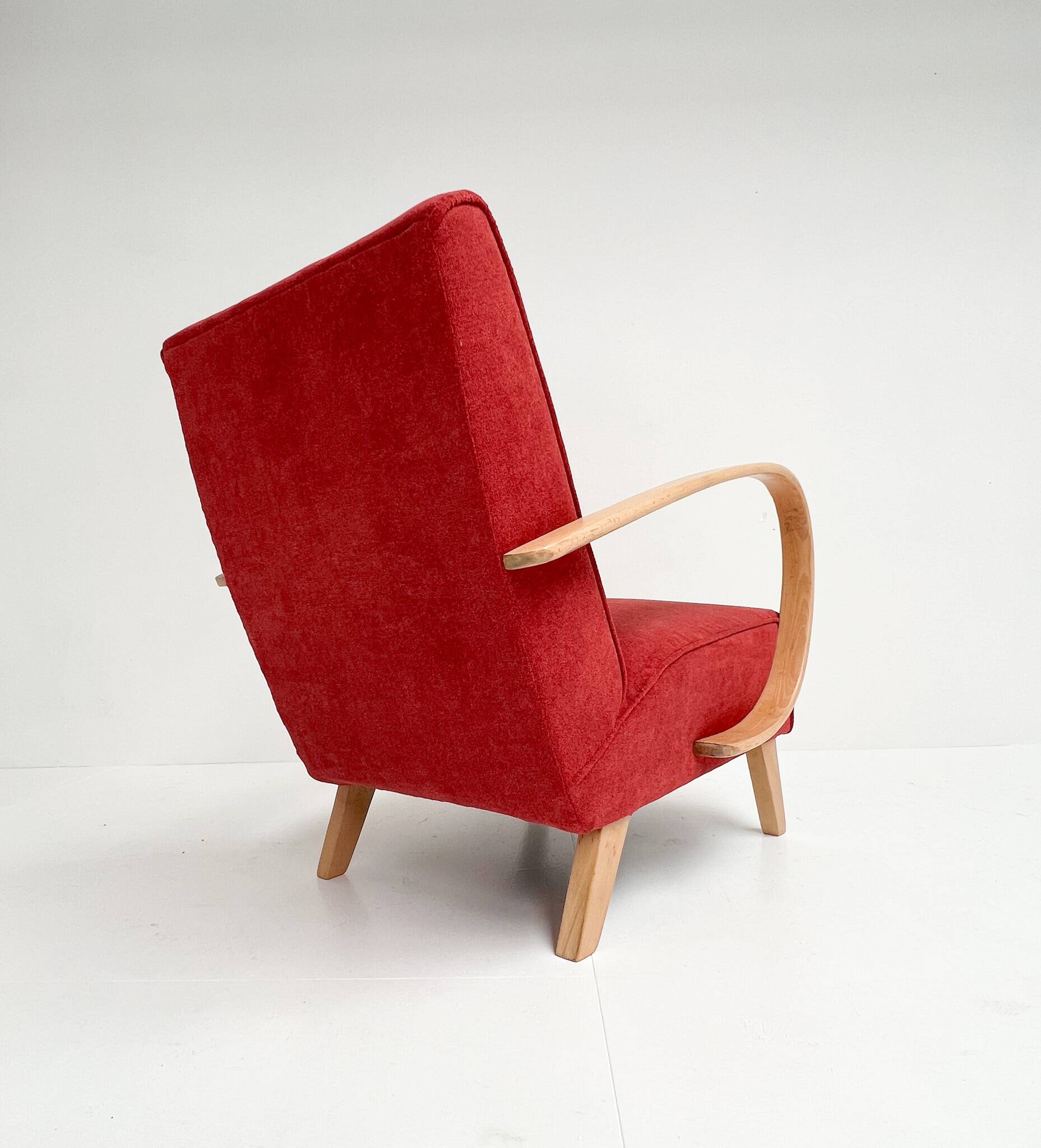 Renovated Jindrich Halabala armchair, 1950s