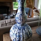 Pair of baluster vases in Delft