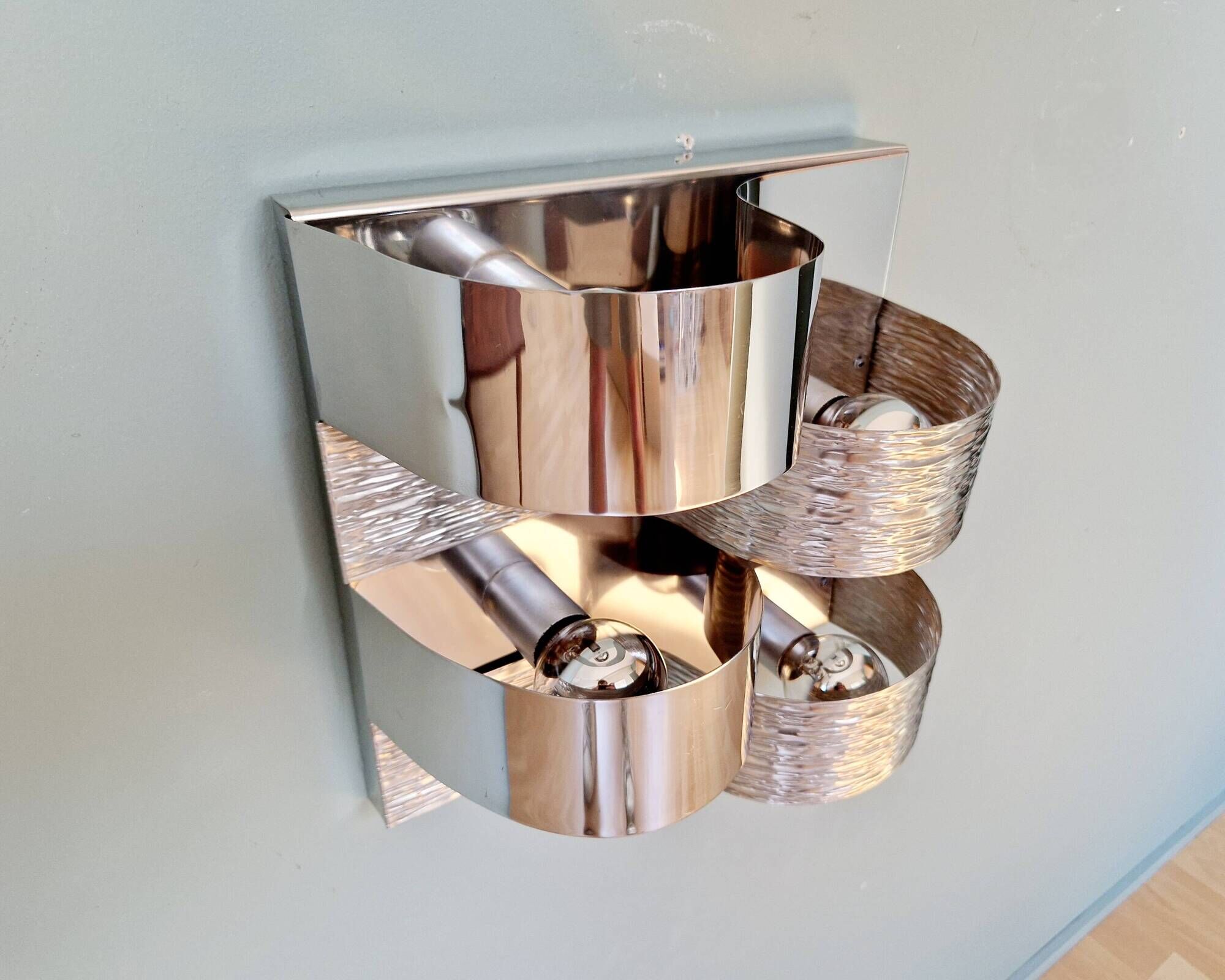 Chromed metal wall light, Goffredo Reggiani 1960s-70s