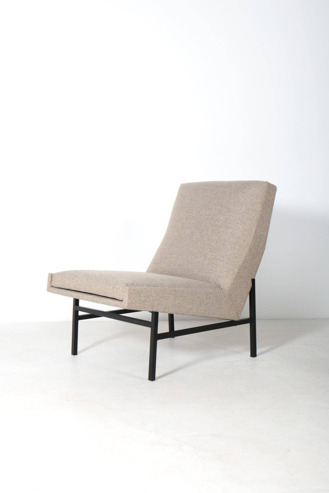 642 Armchair by A.R.P. - Steiner Edition - 1950s