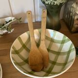 Set of dishes Moulin des loups