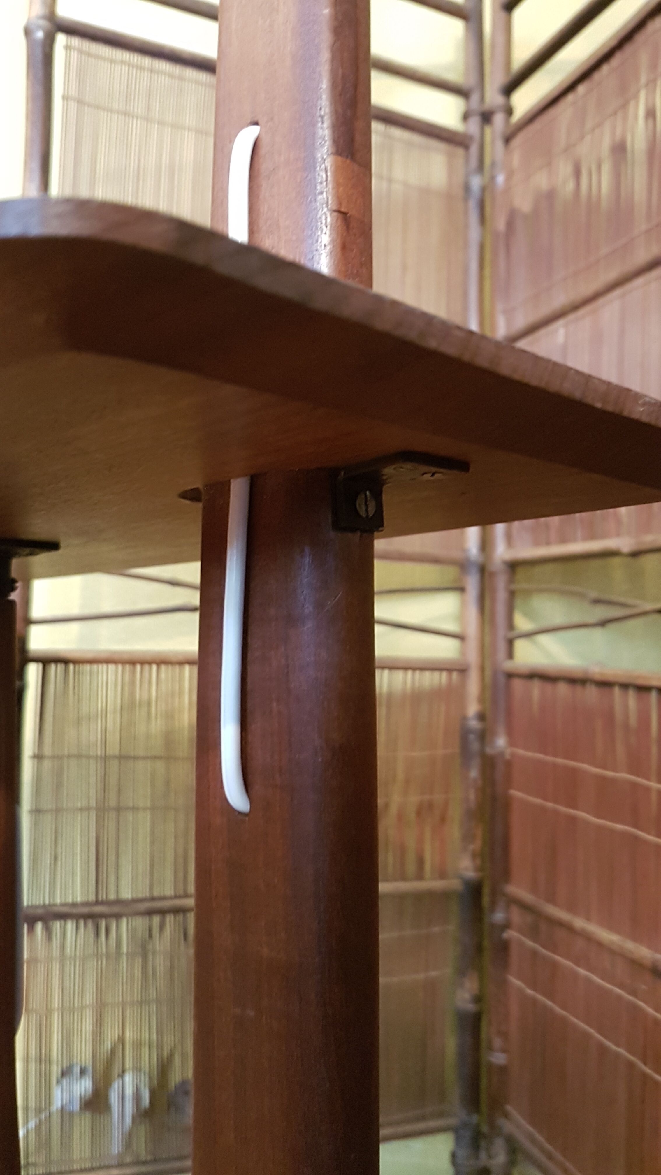 Rispal giraffe lamppost