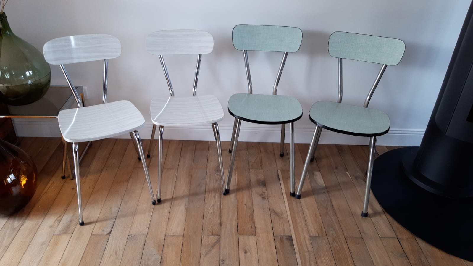Set of 4 chairs in formica blaches and water green 70s