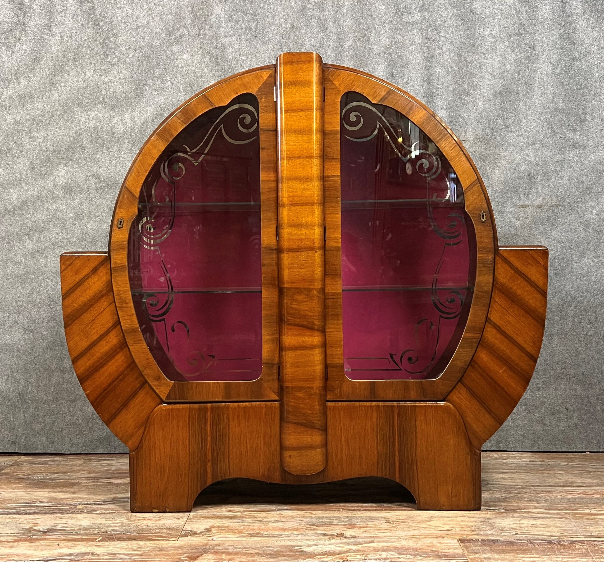 Superb English Art Deco window in walnut and bramble circa 1925