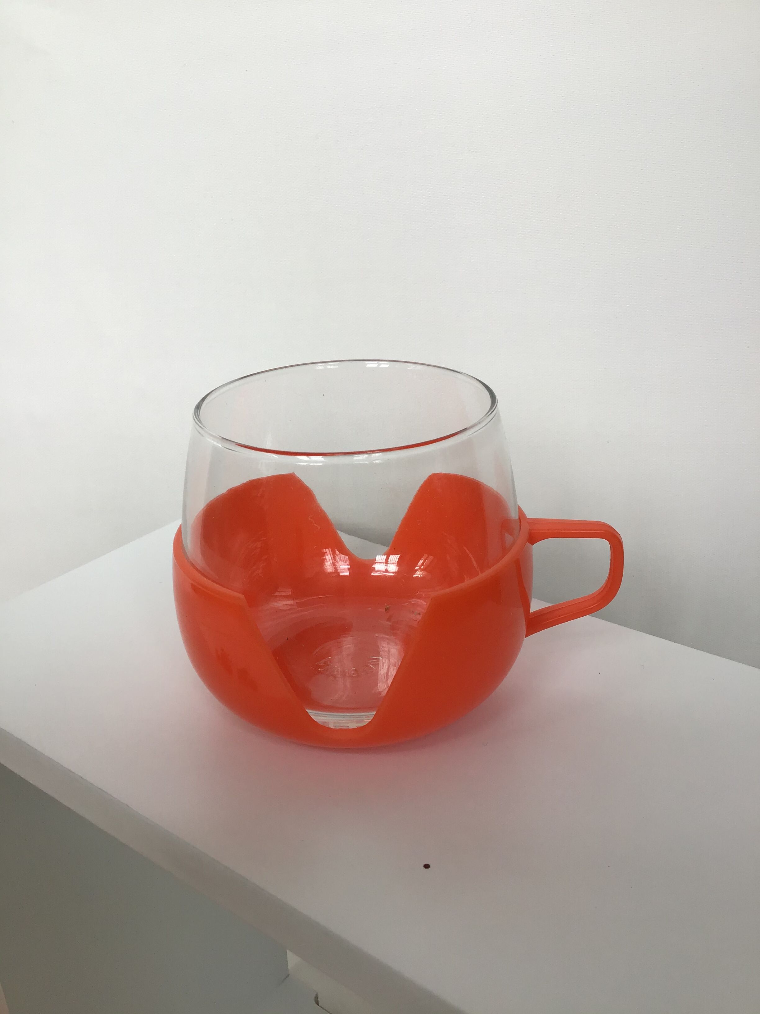 9-cup Vintage coffee cup set