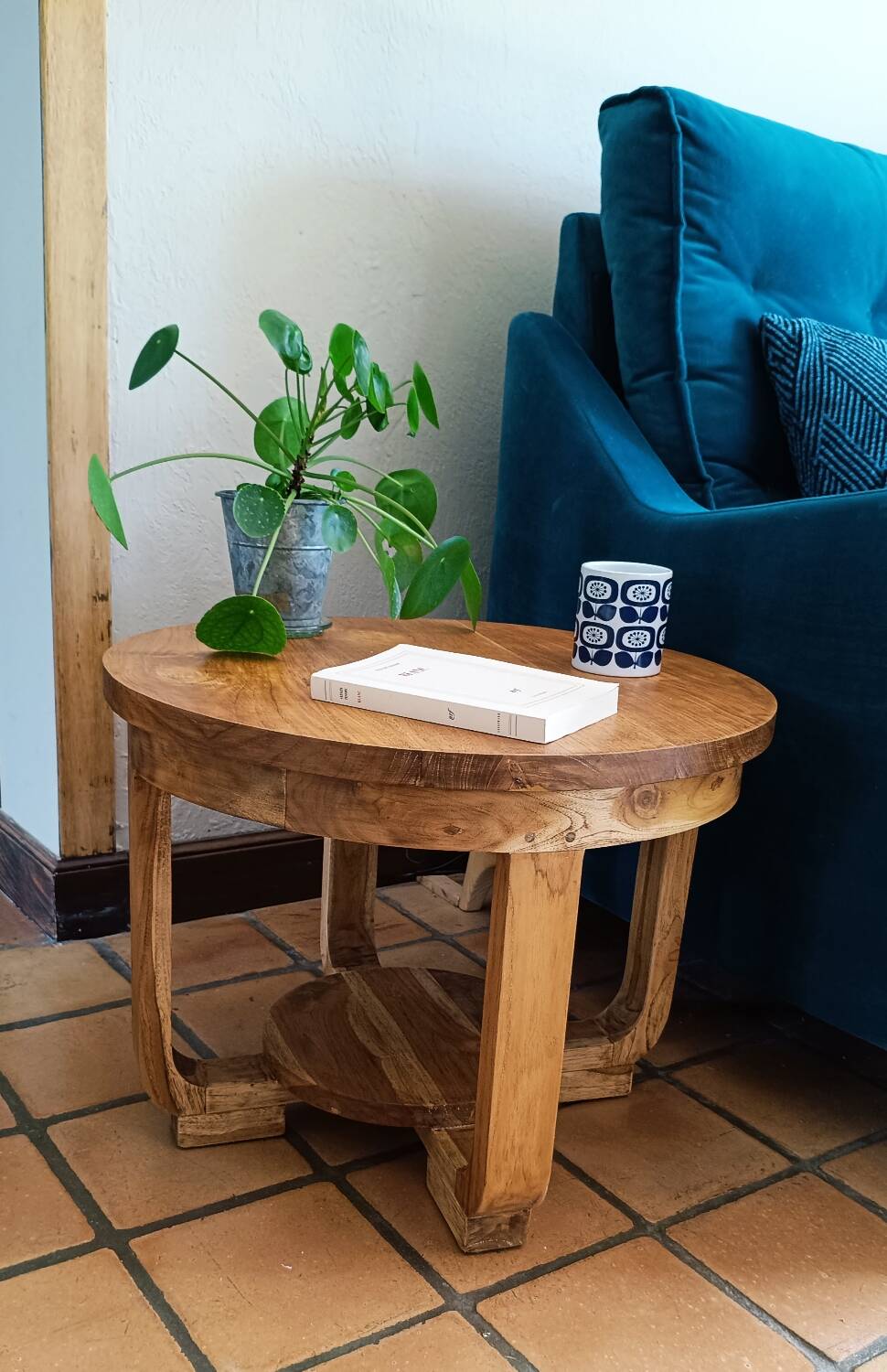 Round solid wood art deco style coffee table