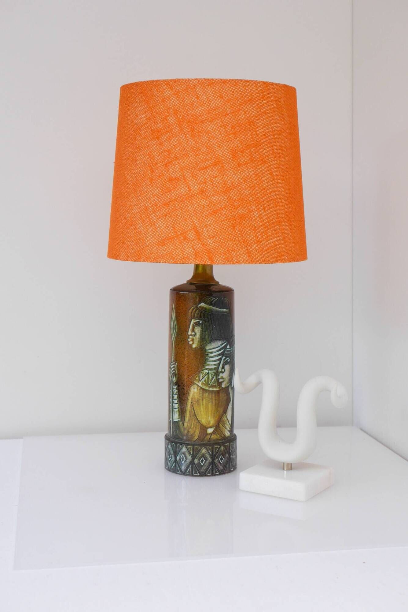 Sculptural table lamp in ceramic, designed by Bonnie Rehnqvist, Sweden, 1972