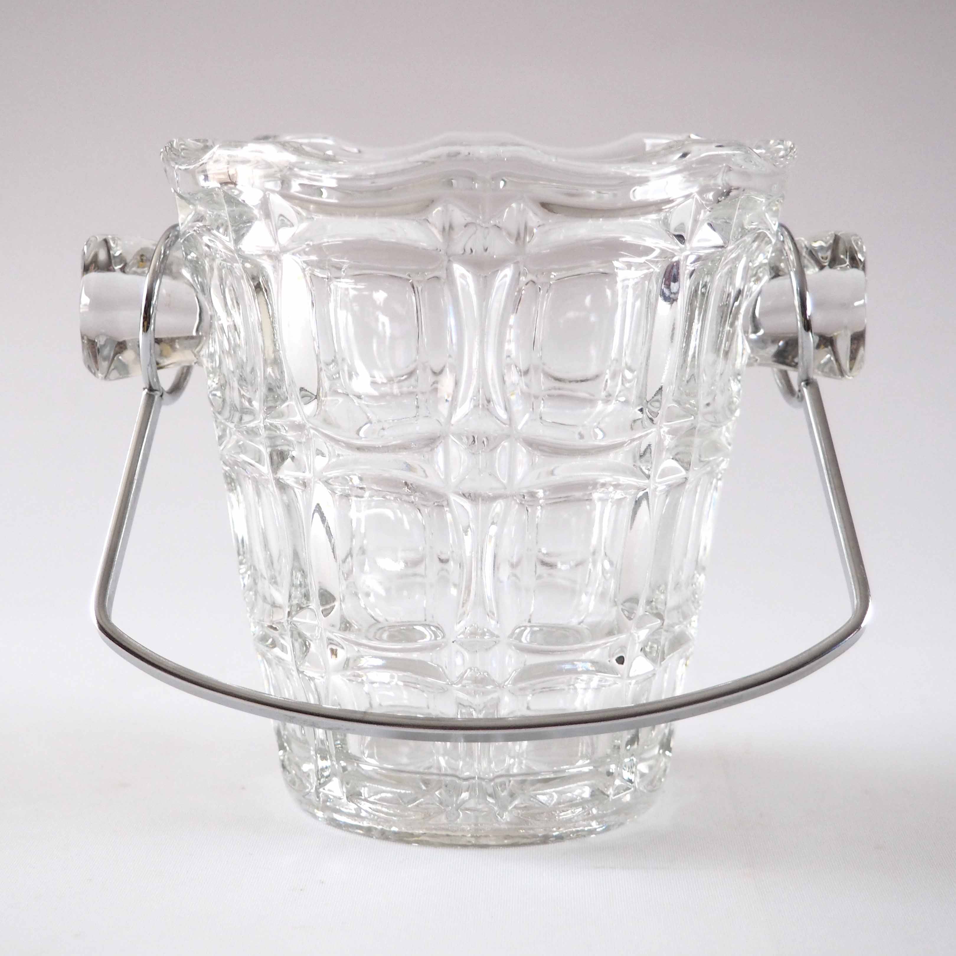 Glass ice bucket