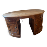 Oval desk in varnished solid wood