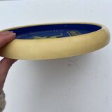 Advertising dice track