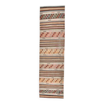 2x9 Pale Red & Green Kilim Runner Rug, 74x276Cm