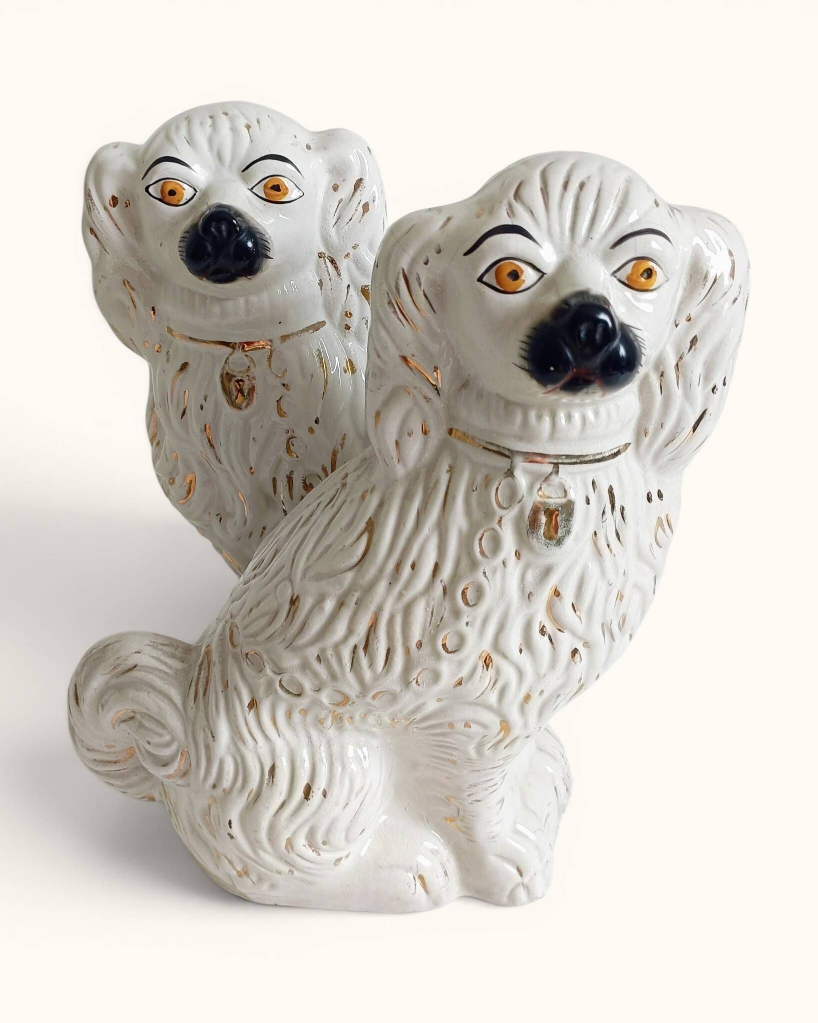 Pair of King Charles Spaniel dogs in Staffordshire majolica style.