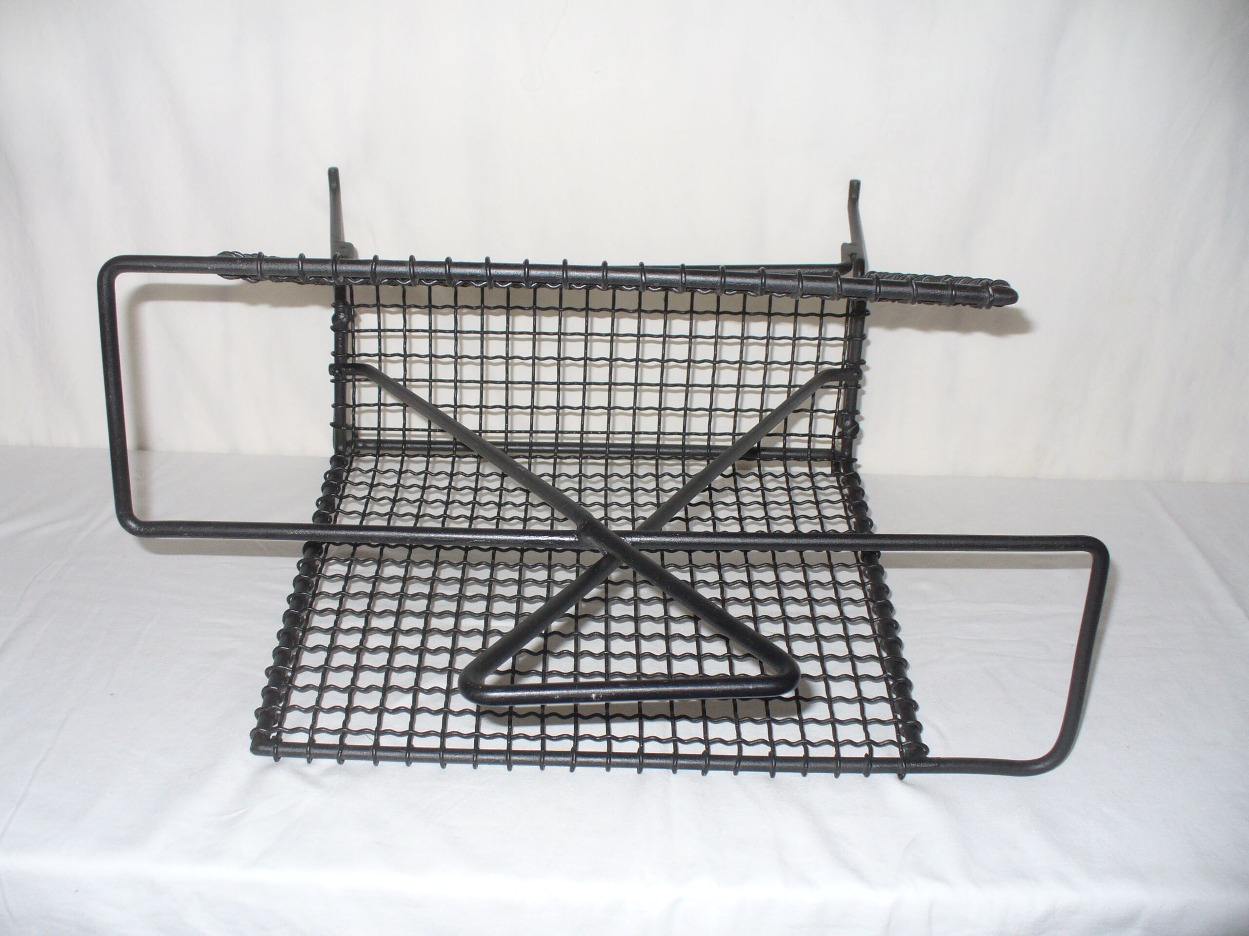 Review door - 1950s open-ended sheet metal