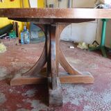 Round table