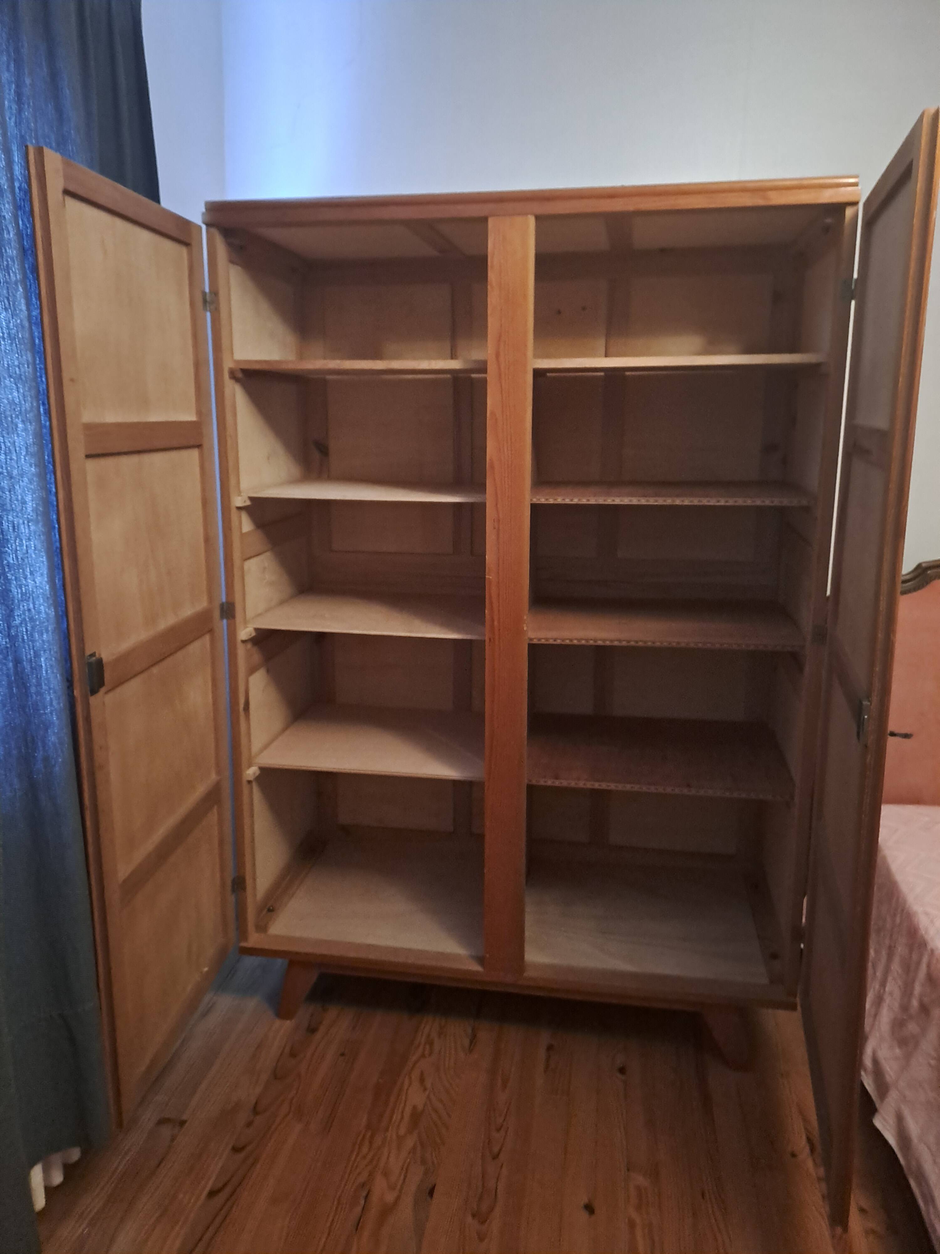 1930s Parisian wardrobe with compass feet