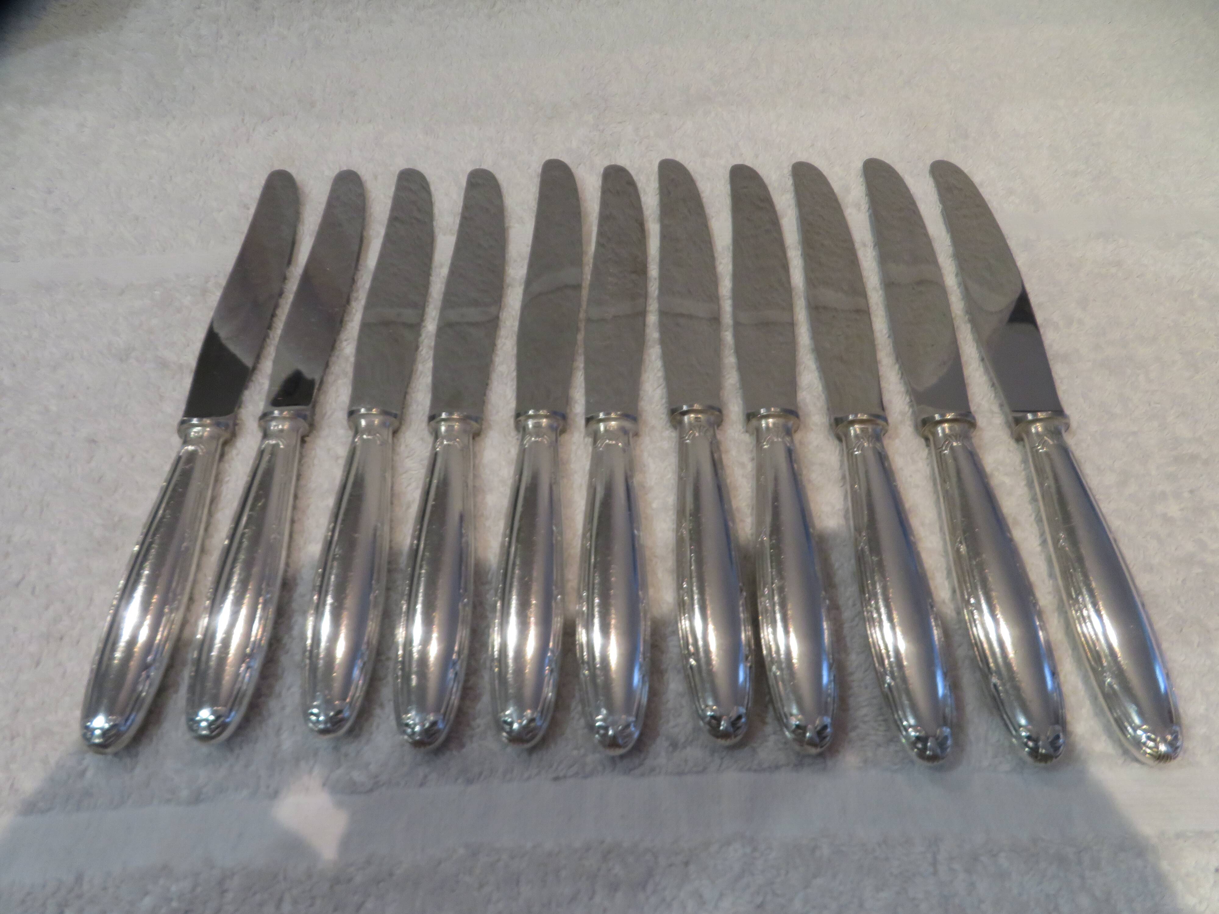11 Christofle Rubans LXVI tapered silver metal handle table knives