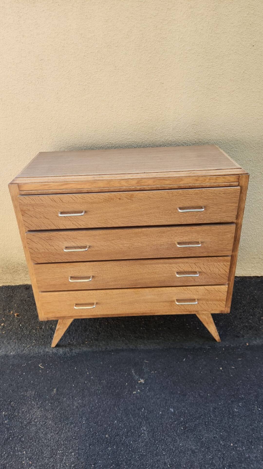 Superbe commode vintage rétro en bois 4 tiroirs pied compas style anné