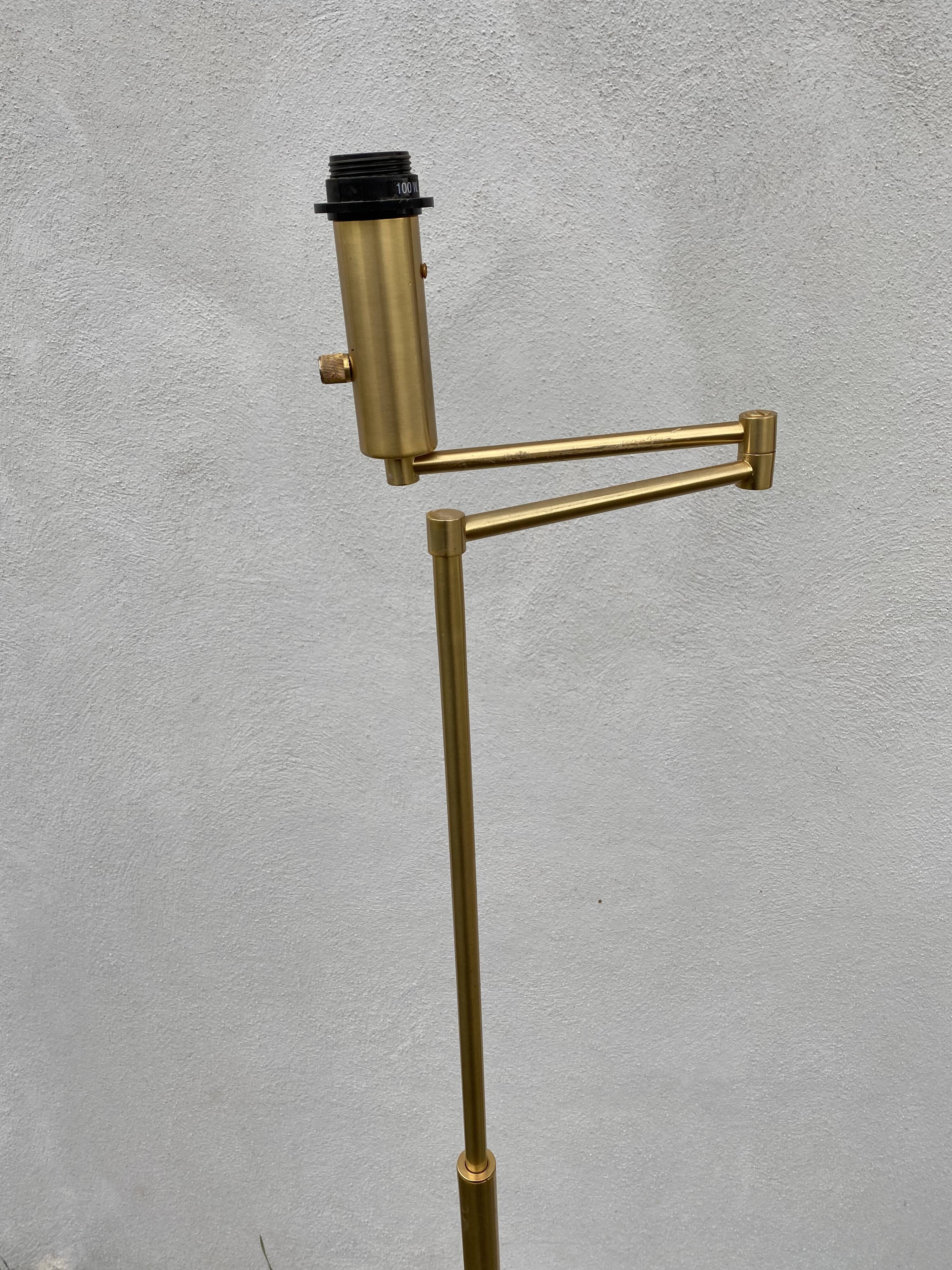Brass e-reader floor lamp 1980