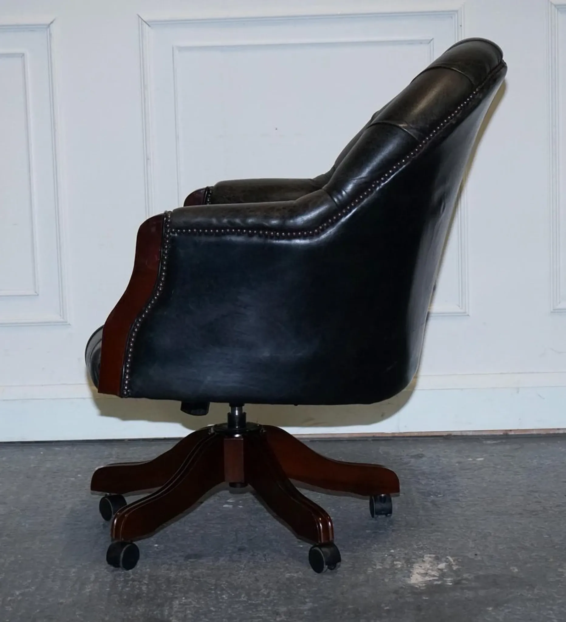 Vintage Chesterfield Chair in Dark Grey Leather