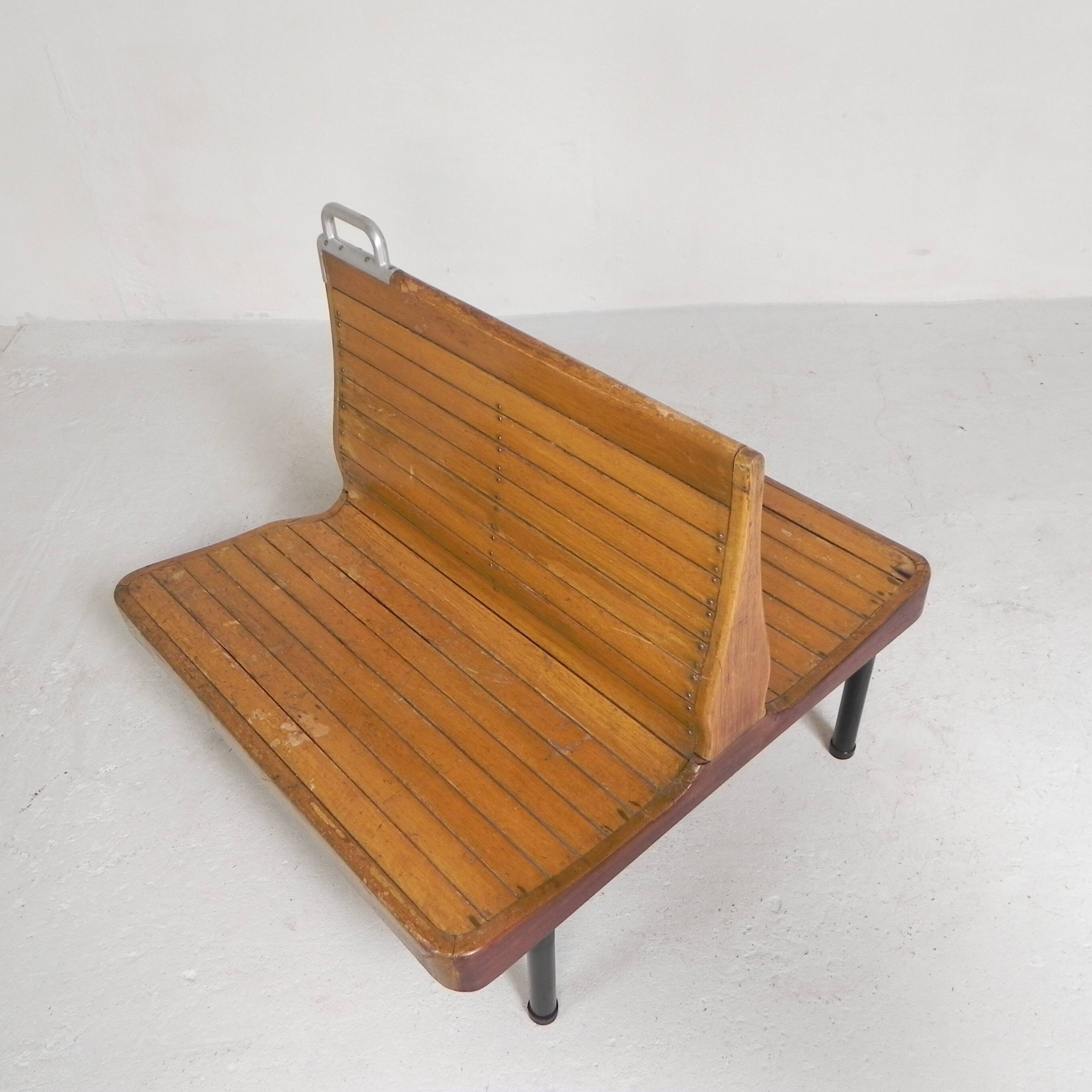 Banc de train en teck double face, années 1930
