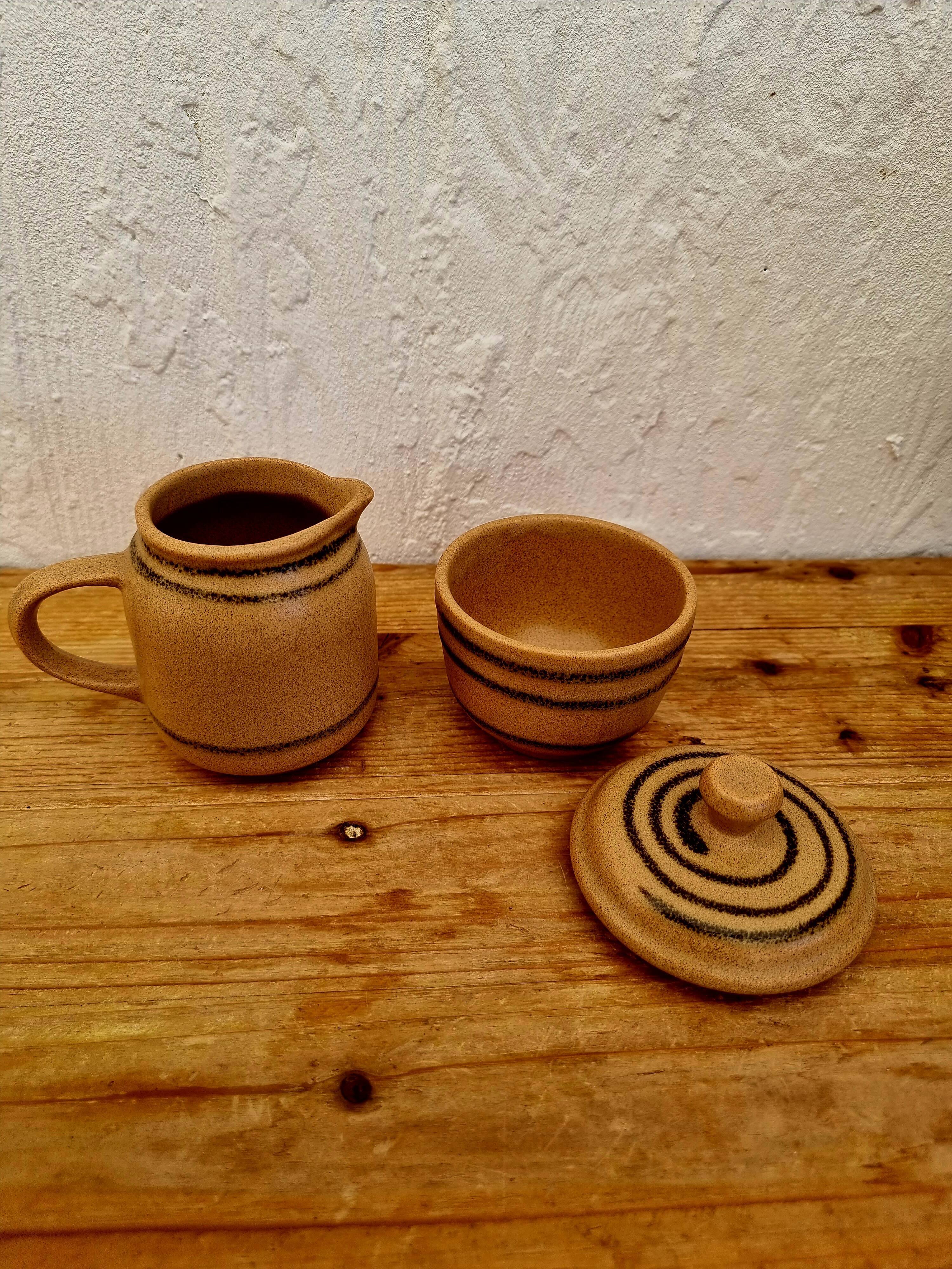 Milk jug and sugar bowl in vintage stoneware