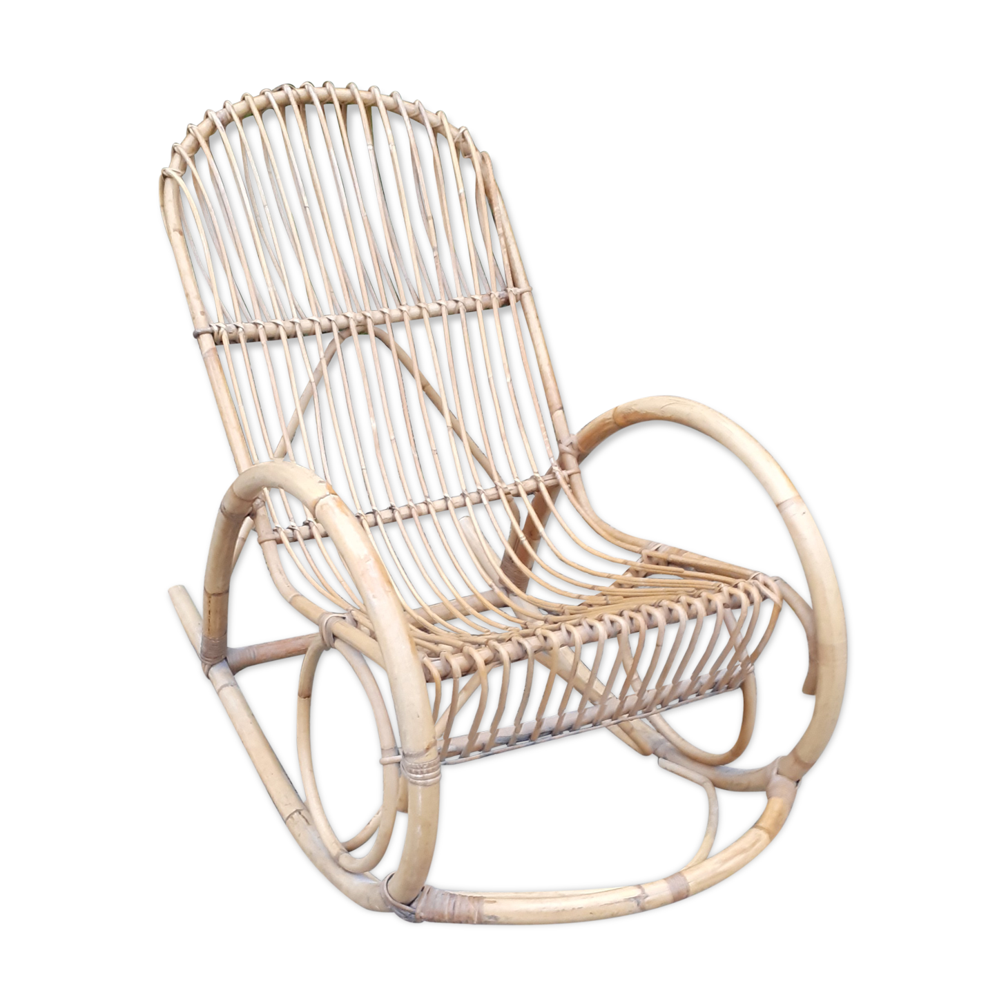 Rocking-chair rocking and armrests in vintage 60 year rattan