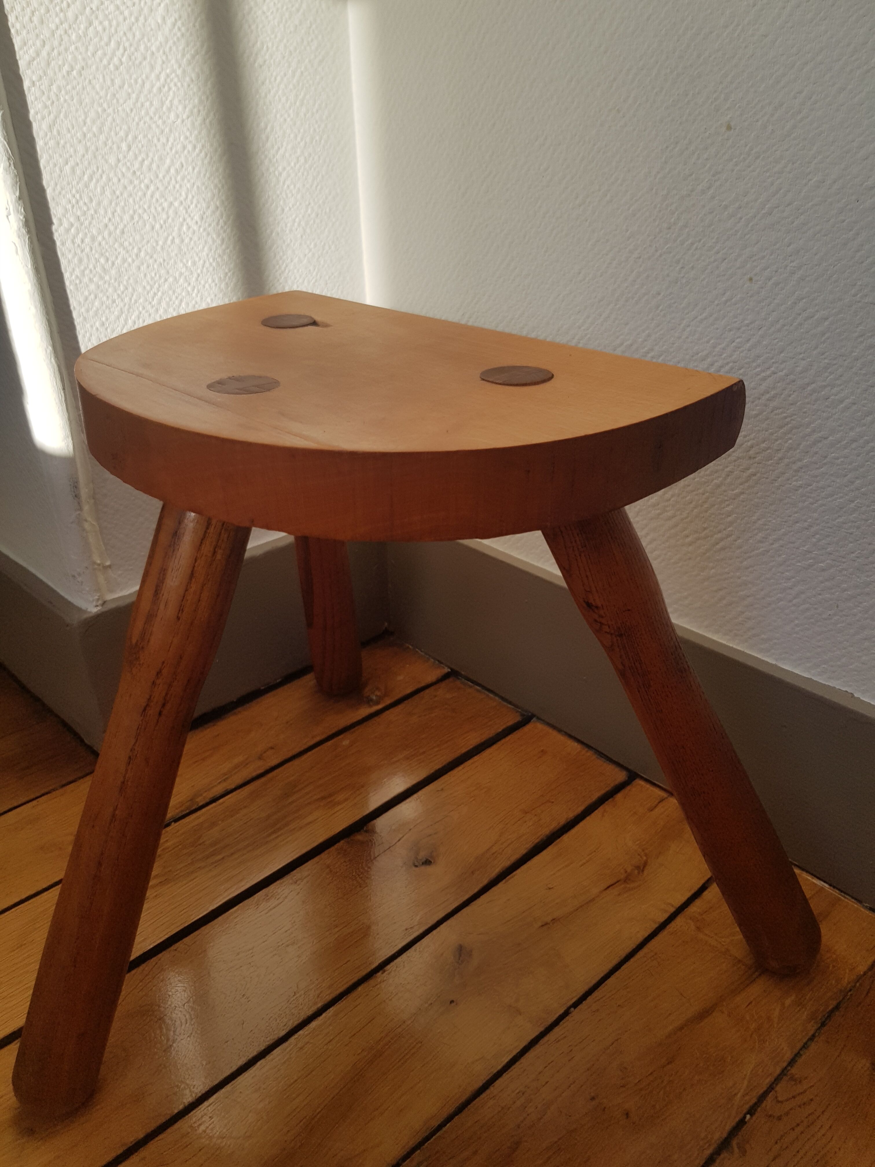 Massive wooden tripod stool