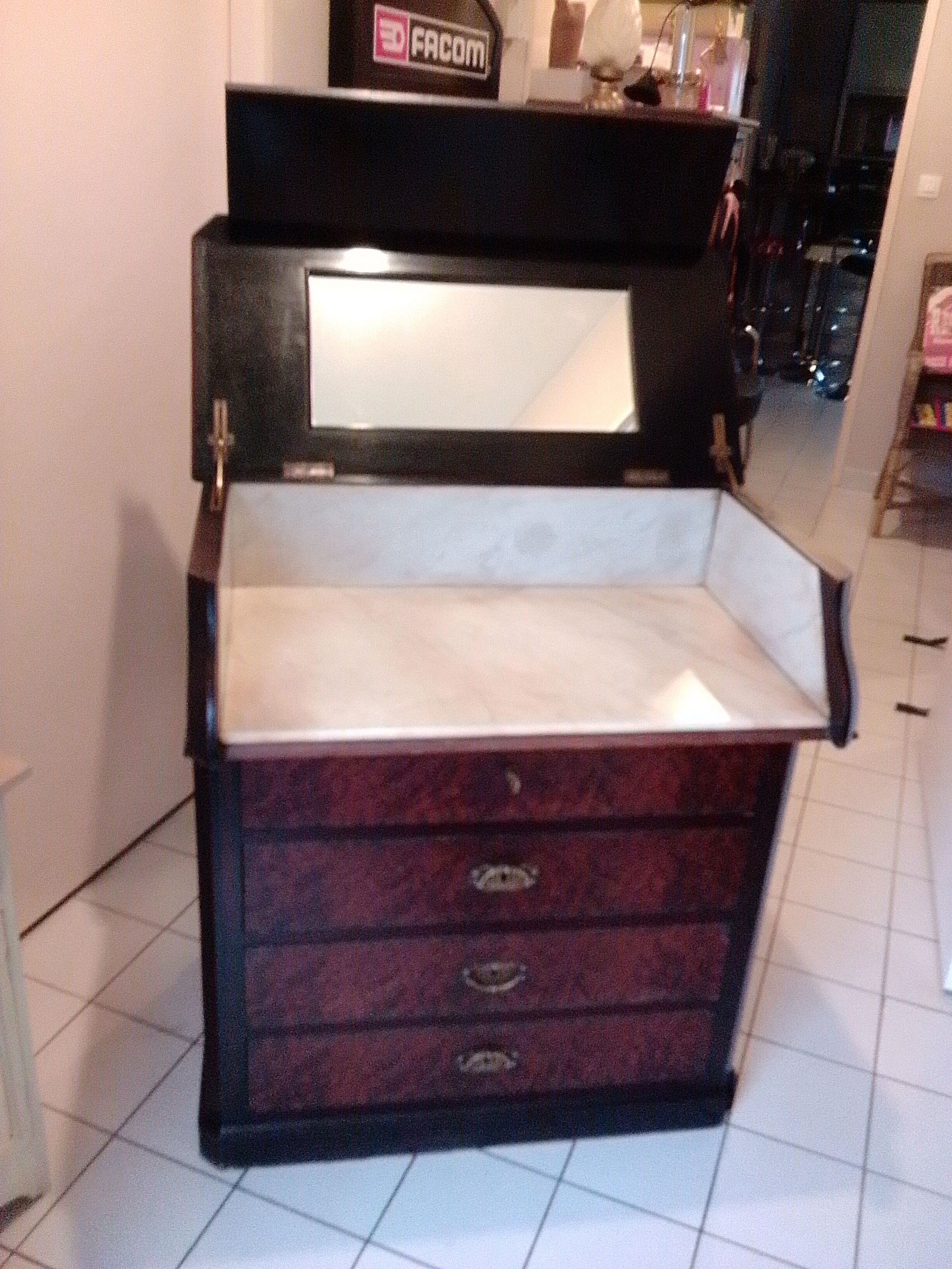 So-called railway toilet