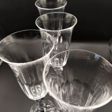 4 flûtes en cristal taillé