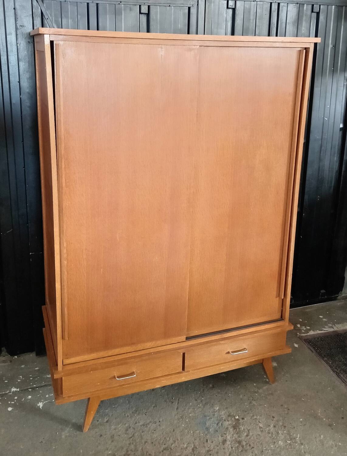 Vintage wardrobe compass feet sliding doors