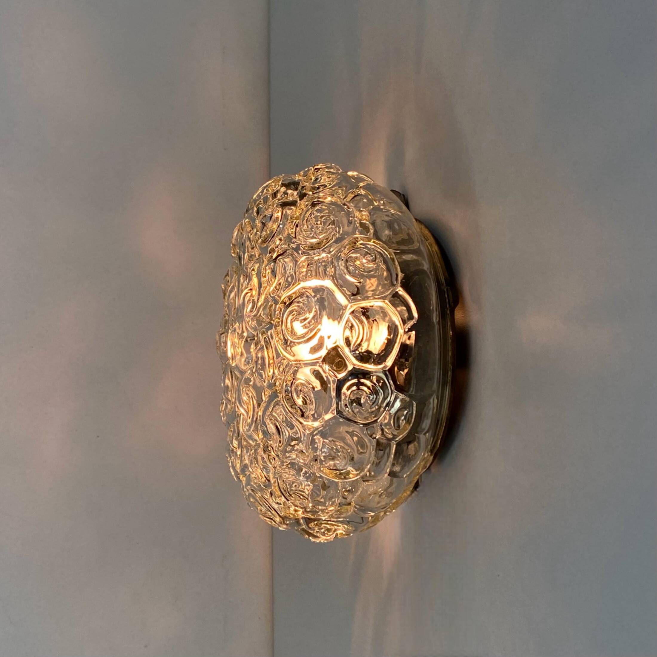 Applique murale ou plafonnier escargot Héléna Tynell luminaire vintage