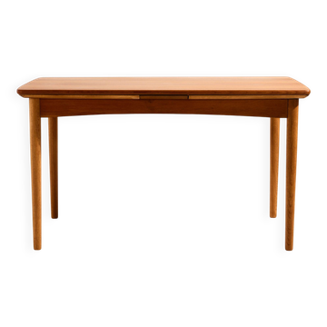 Table à manger restaurée en teck et chêne