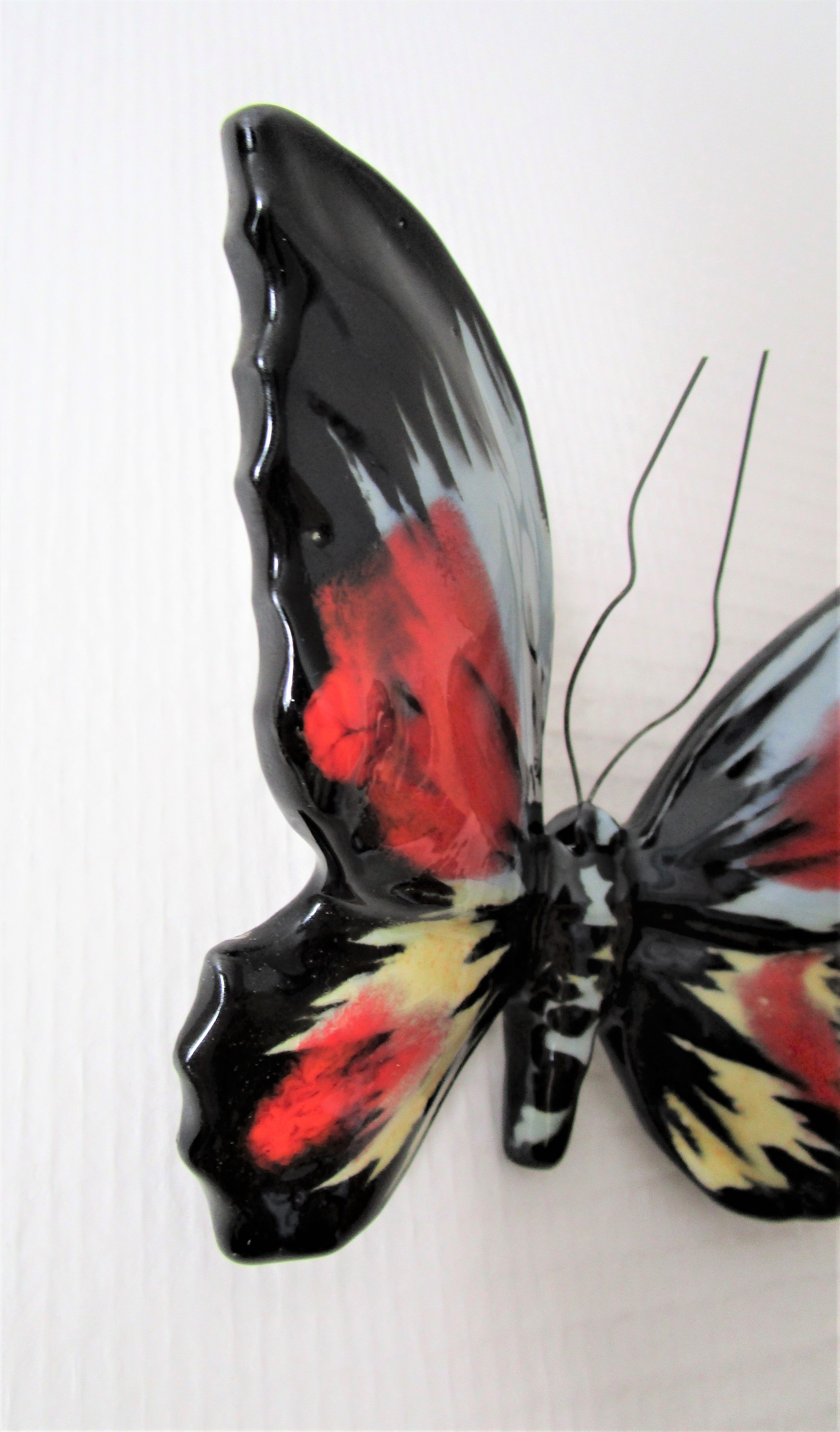 Papillon céramique émaillage polychrome Vallauris signé