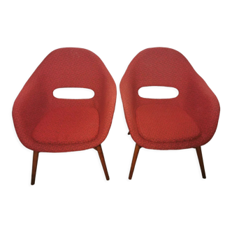 Shell armchairs by Miroslav Navratil