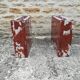 Table basse en marbre rouge