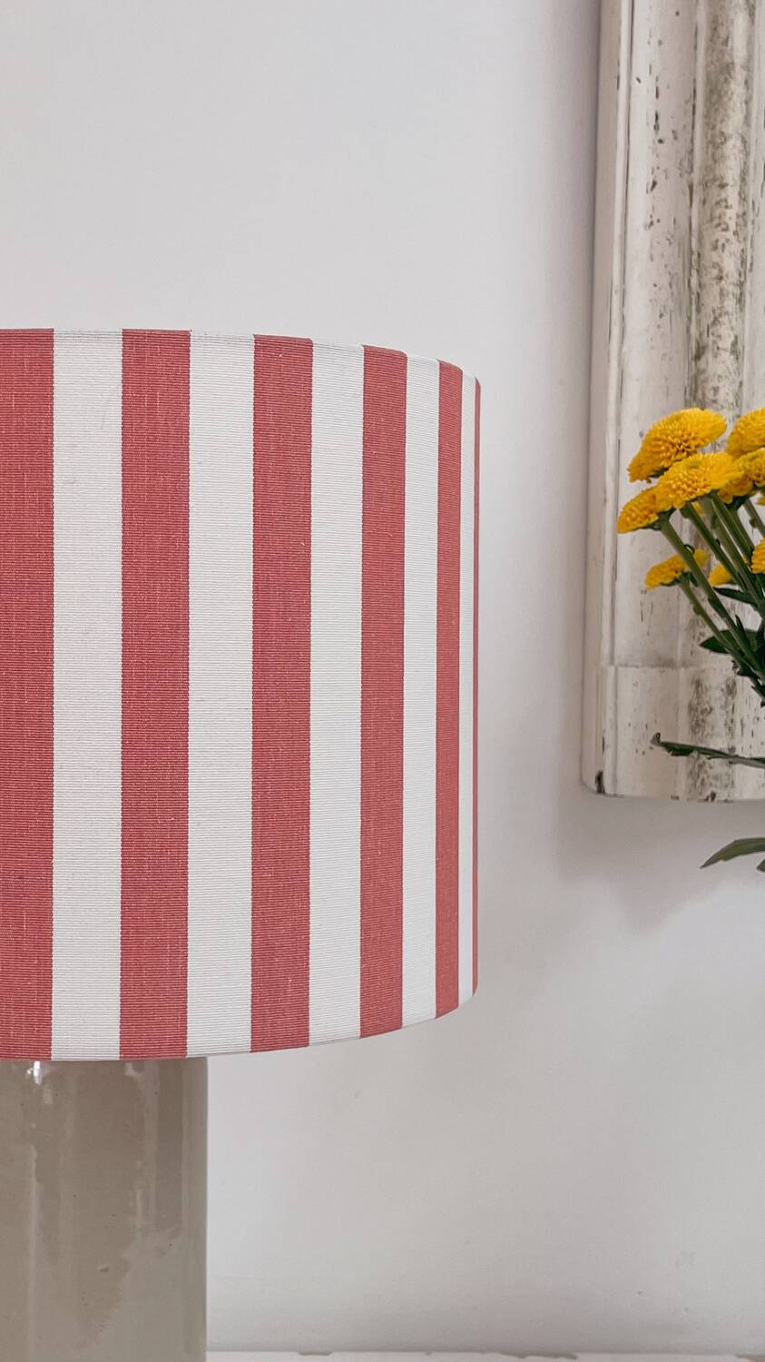 Lampe grès et abat-jour rayé
