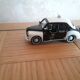 Renault 4CV pie police