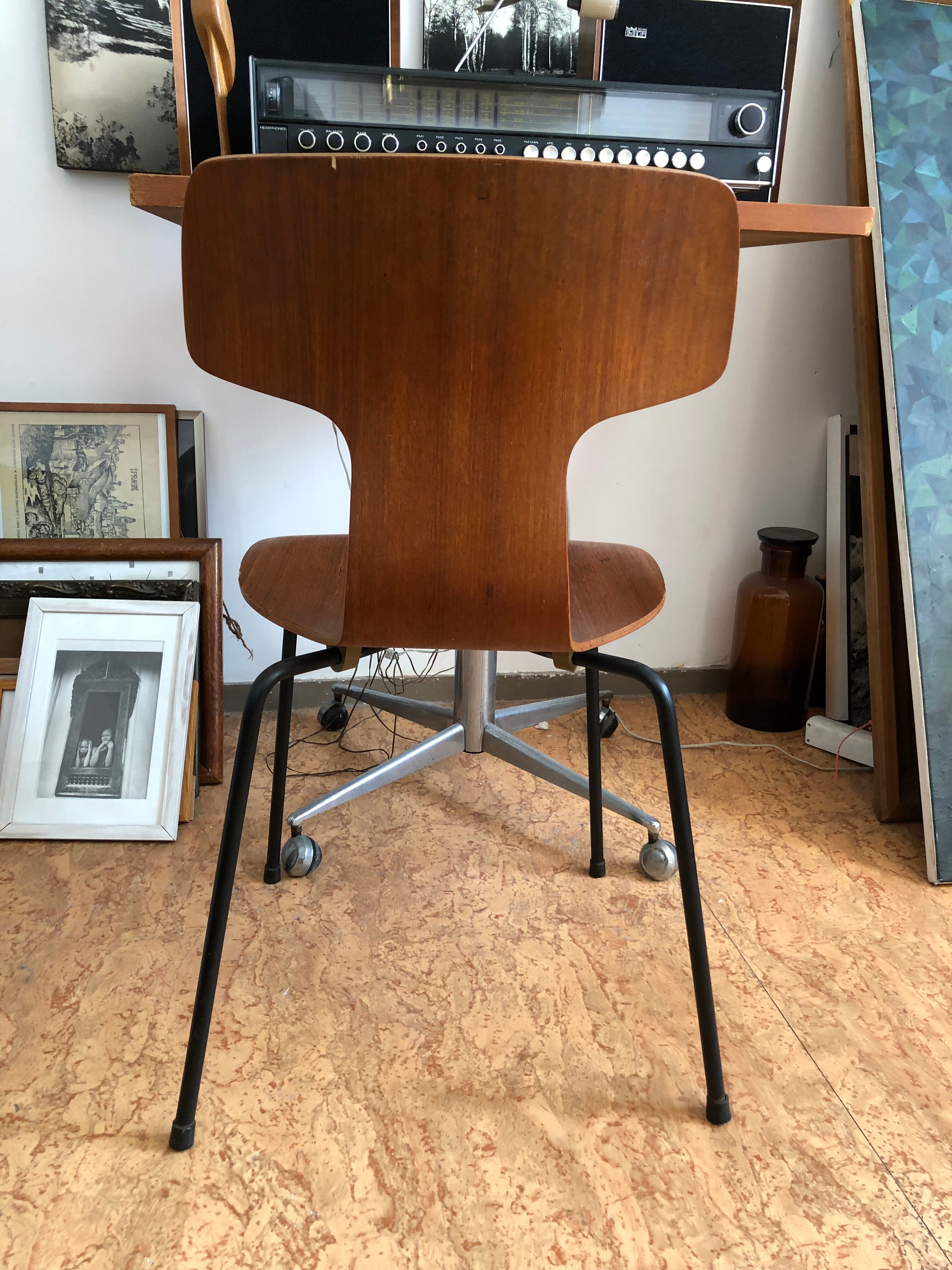 Hammer Chair 3103 by Arne Jocobsen , Fritz Hansen