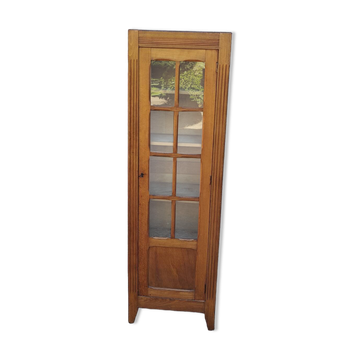 Vitrine une porte ancienne, petite bibliothèque